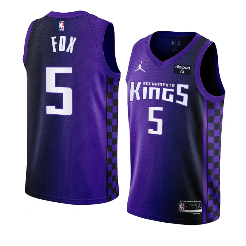 de'aaron fox kingsjersey 2023 24statement edition purpleswingman