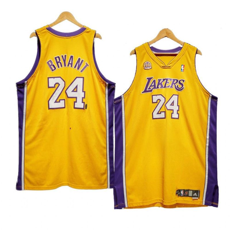 kobe bryant jersey evening of mvp trophy presentati